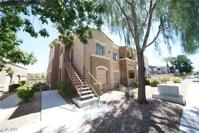 10245 South Maryland Parkway 204, Las Vegas
