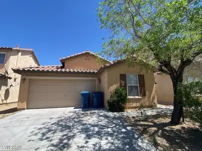 8020 Copperhead Creek Street, Las Vegas
