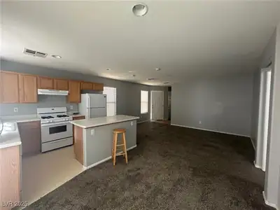 8020 Copperhead Creek Street, Las Vegas, NV 89143 Kitchen
