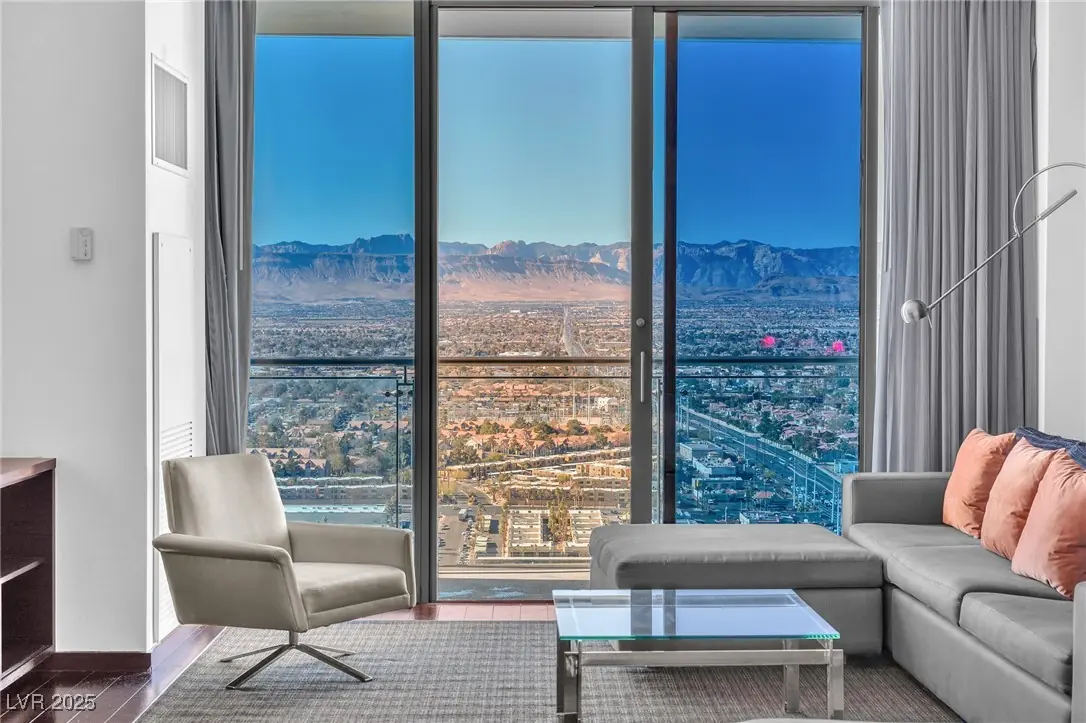 4381 West Flamingo Road 3819