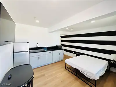 1418 South 3rd Street Las Vegas, NV 89104