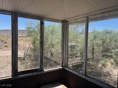 901 East Myers Avenue Sun Room