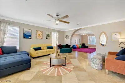 1486 Powder Horn Drive, Henderson, NV 89014 Living Room