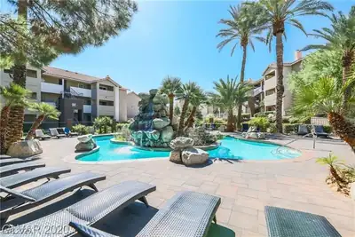 4200 South Valley View Boulevard 2001 