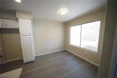 5710 East Tropicana Avenue 1060 Bedroom
