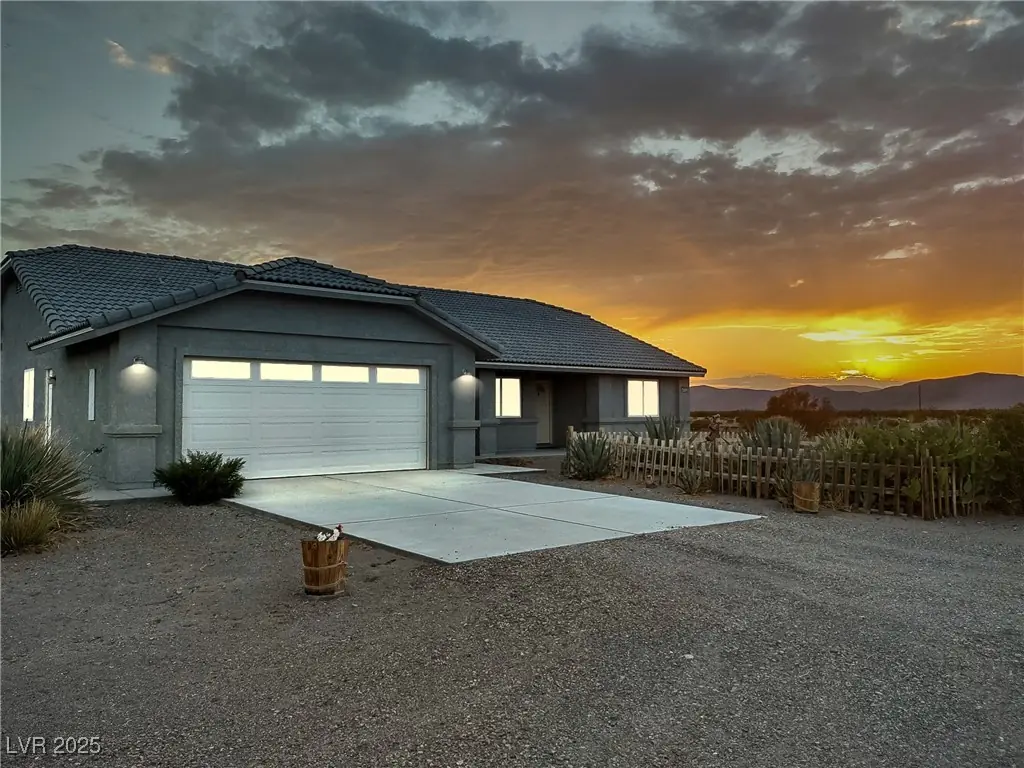 4153 West Panorama Street