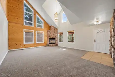 360 Echo Road, Mount Charleston, NV 89124 Living Room