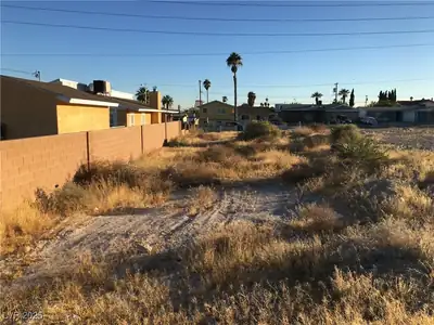 2 Miller North Las Vegas, NV 89030