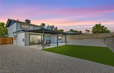 4242 Tarkin Avenue Las Vegas, NV 89120