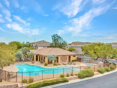 7104 Flathead River Avenue, Las Vegas, NV 89179 Pool