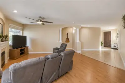 805 Dana Hills Court 202 Living Room