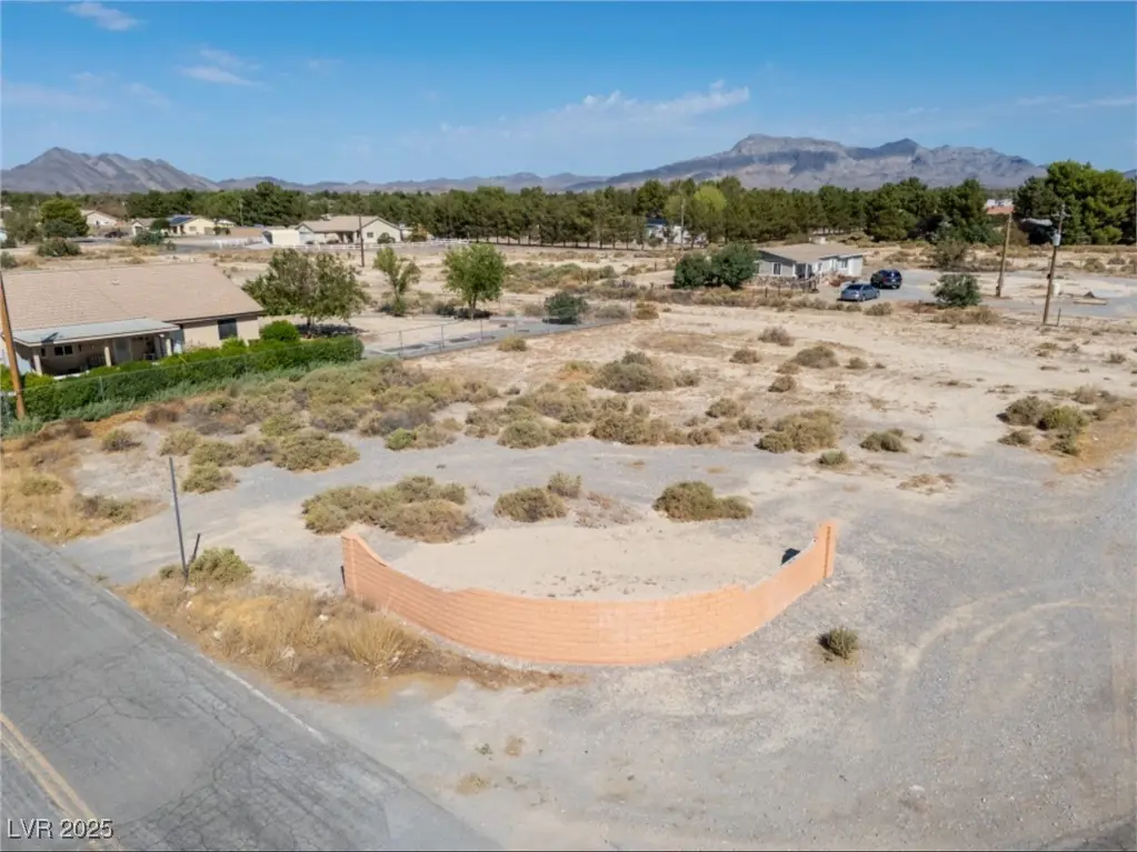 186 North Linda Street