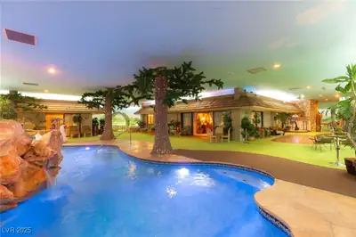 3970 Spencer Street Las Vegas, NV 89119