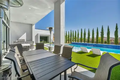 9760 Solar Avenue, Las Vegas, NV 89149 Patio