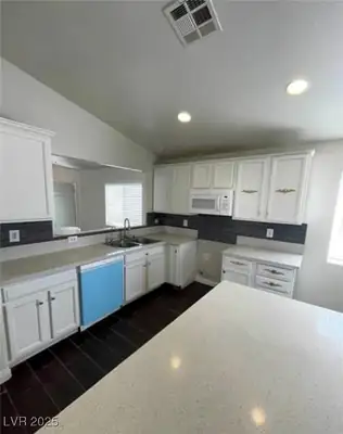 5713 Lawrence Street, North Las Vegas, NV 89081 Kitchen