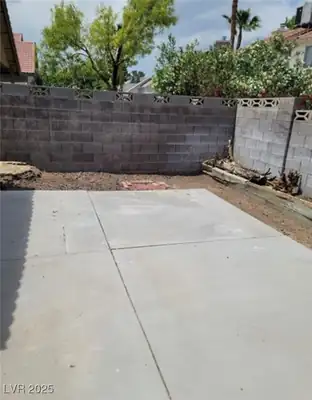 6444 Deadwood Road, Las Vegas, NV 89108 Patio