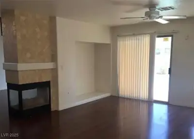 9076 Quarrystone Way, Las Vegas, NV 89123 Living Room