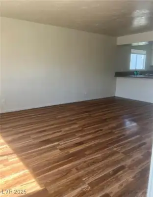 3630 Three Bars Court, Las Vegas, NV 89115 Living Room