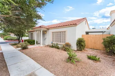 5401 Geneive Lane 101, Las Vegas, NV 89108 Front of Structure