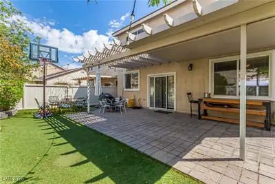 5241 Wild Sunflower Street, North Las Vegas, NV 89081 Patio
