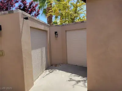 8175 Arville Street 394 Garage