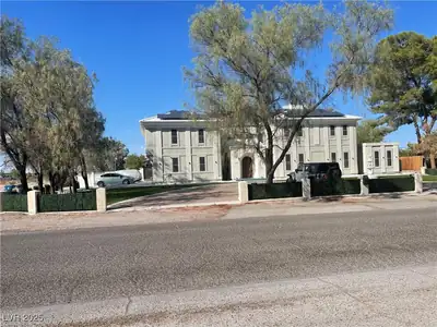 6480 West Oquendo Road Las Vegas, NV 89118