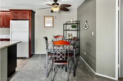 3830 Desert Marina Drive 170 Dining Area