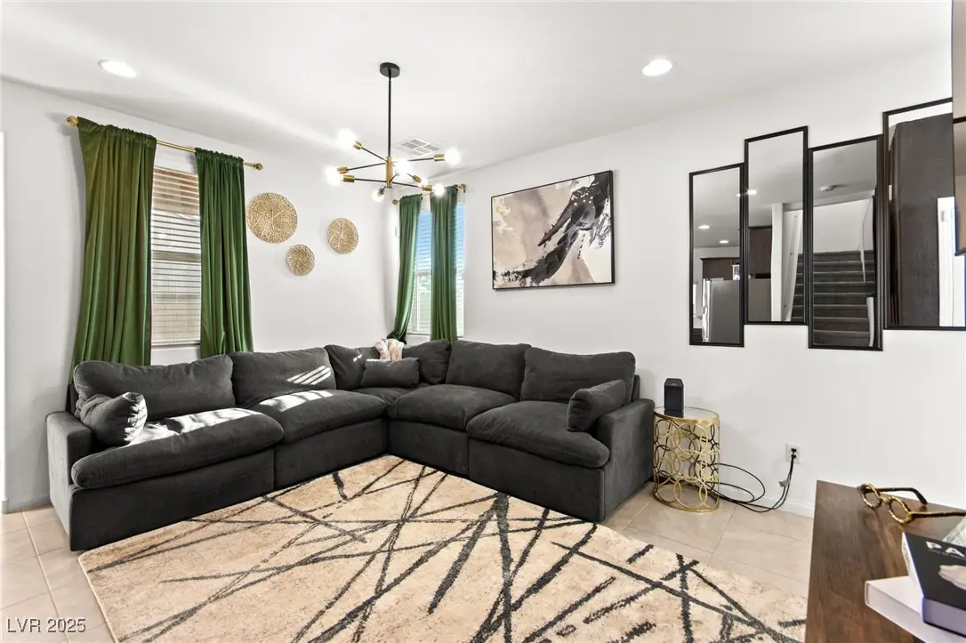 4057 Pioneer Ridge Court, Las Vegas, NV 89115