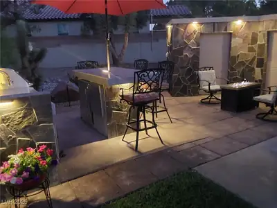 8175 Arville Street 190 Patio