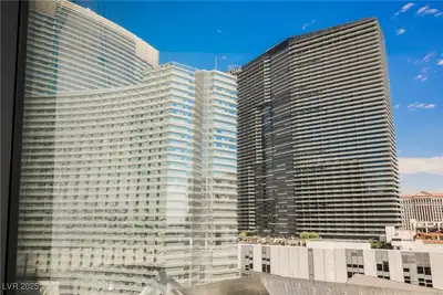 3726 LAS VEGAS Boulevard 1012 Front of Structure