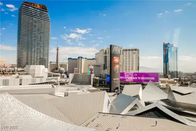 3726 LAS VEGAS Boulevard 1012 Patio