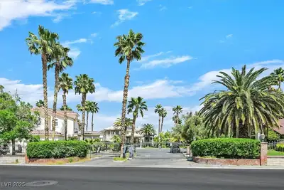 3372 Westwind Road, Las Vegas, NV 89146 Community