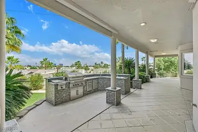 3372 Westwind Road, Las Vegas, NV 89146 Patio