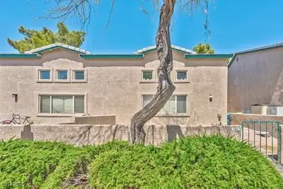 5617 Open Court Las Vegas, NV 89118