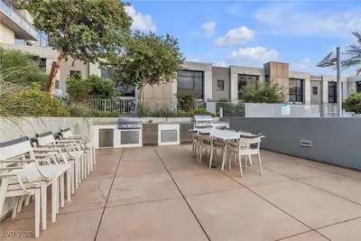 353 East Bonneville Avenue 557 Patio