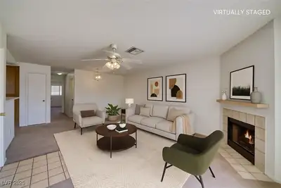 2232 Aspen Mirror Way 202 Living Room