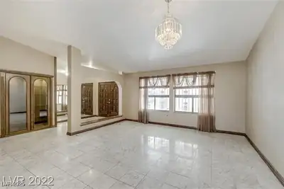 2249 Darwin Circle, Henderson, NV 89014 Living Room