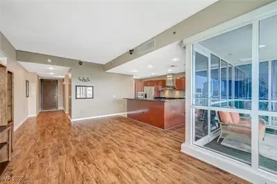 4575 Dean Martin Drive 806 Kitchen