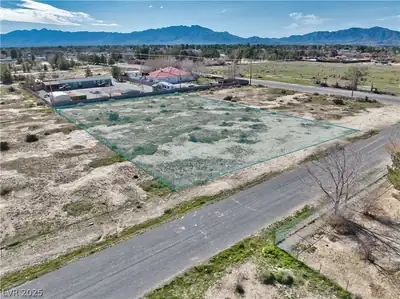 951 West Betty Avenue Pahrump, NV 89060