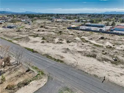 951 West Betty Avenue Aerial View
