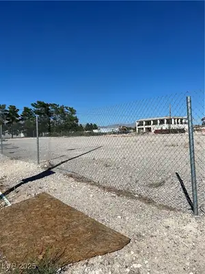 5622 Rowland Avenue, Las Vegas, NV 89130 Yard