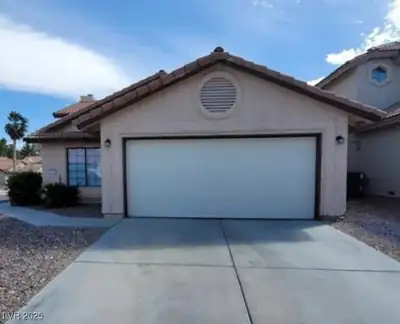 372 Rushing Creek Court Henderson, NV 89014