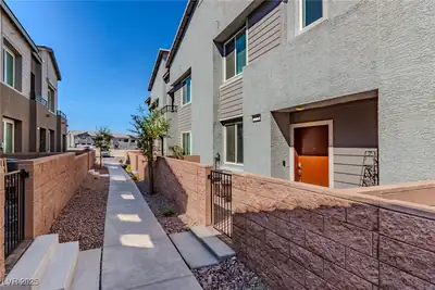 1521 Eva Crossing Place Henderson, NV 89002