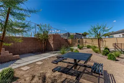 1521 Eva Crossing Place, Henderson, NV 89002 Patio