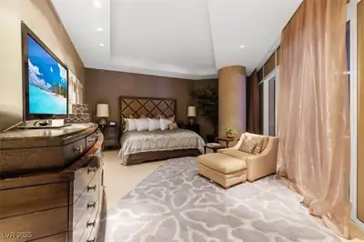 3750 Las Vegas Boulevard 2608 Bedroom