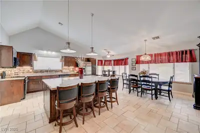3033 Merimar Drive, Las Vegas, NV 89134 Kitchen