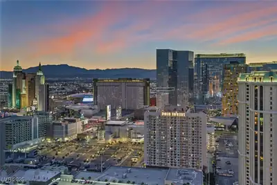 135 East Harmon Avenue 3407, Las Vegas
