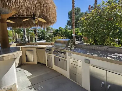 8175 Arville Street 70 Patio