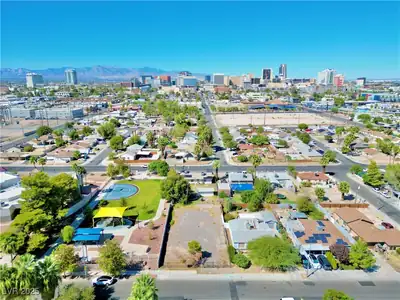 414 South 16th Street Las Vegas, NV 89101