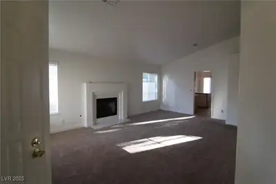 1629 British Cup Drive, Las Vegas, NV 89117 